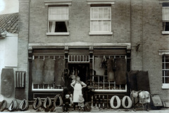 Howard's saddlery shop, Well Close square