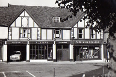 Potters Market hill Showroom
