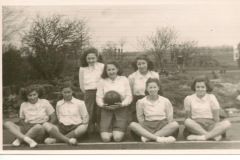 Mills Grammar School Netball Team