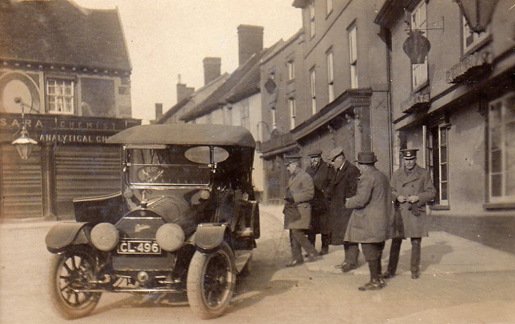 Cadillac car, Market Hill